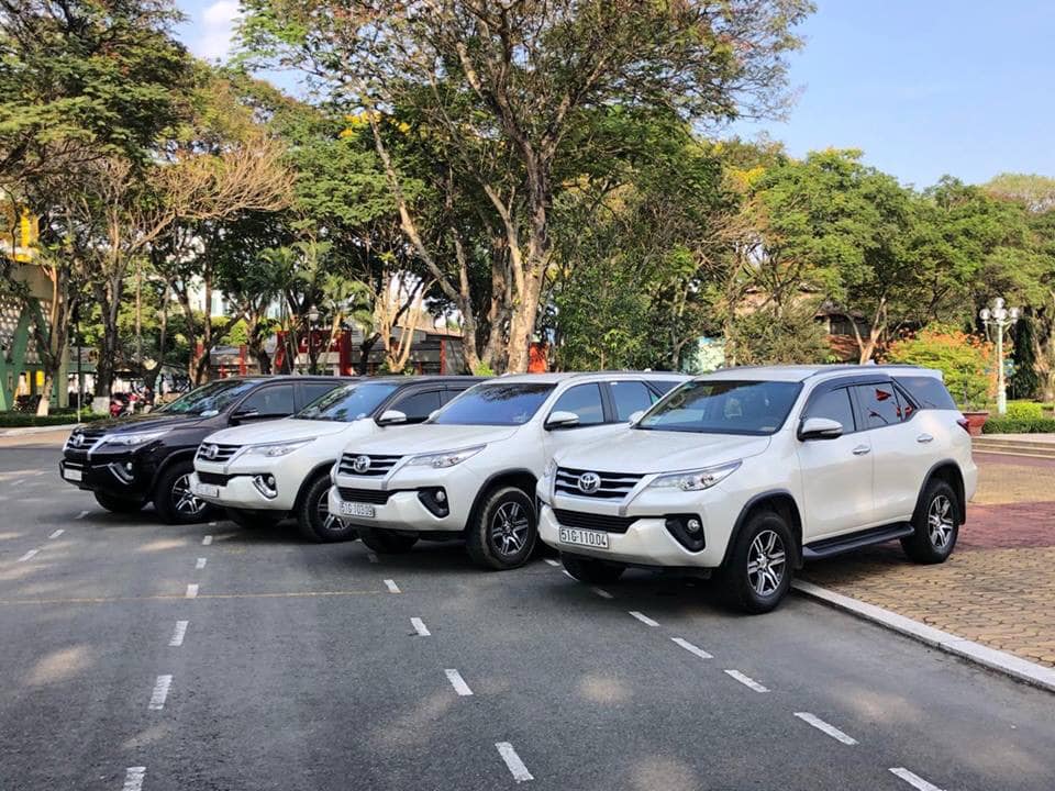 Bảng Giá Thuê Xe 7 Chỗ Sân Bay Tân Sơn Nhất Đi Mũi Né chi tiết